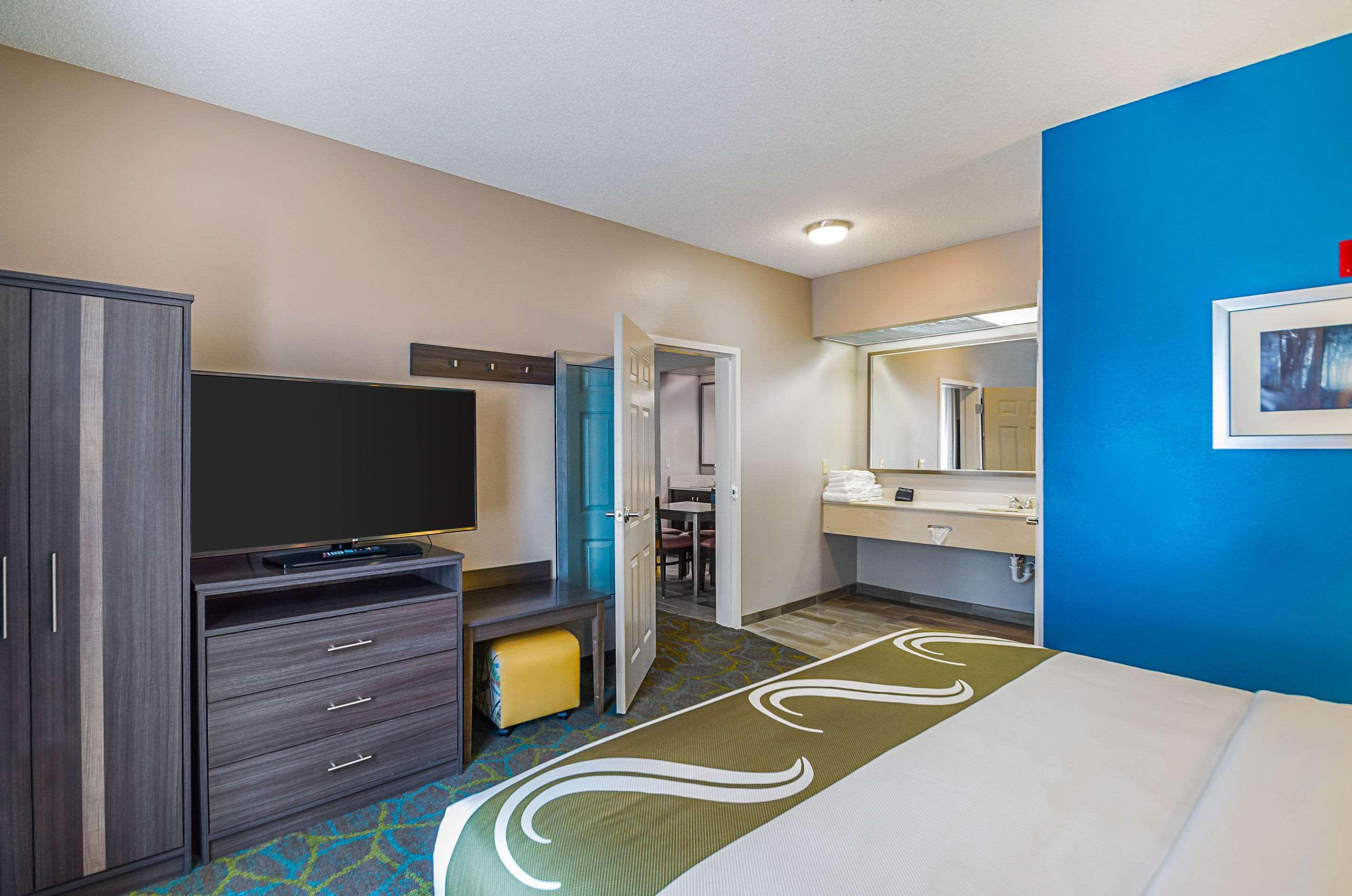 Quality Inn Harrisonburg I-81 Exterior photo